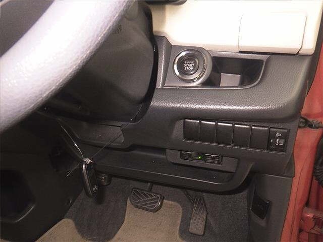 Nissan MOCO 2013 7030631-8