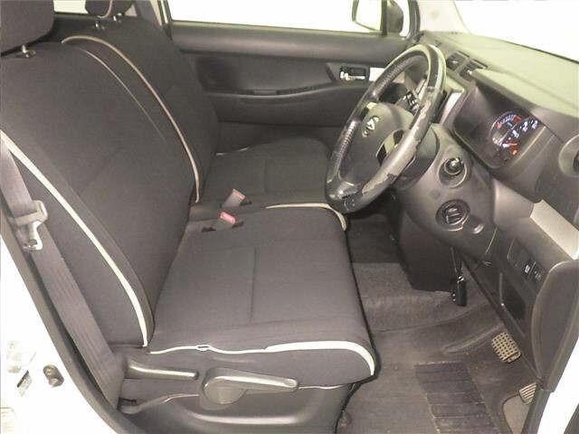 Daihatsu MOVE CONTE 2014 7034022-5