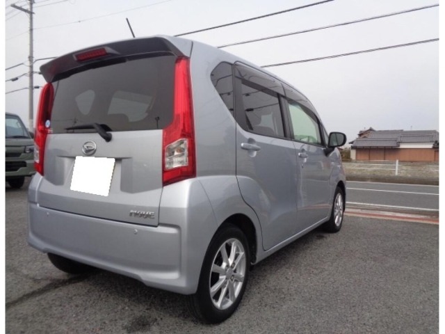 Daihatsu MOVE 2022 7034122-3