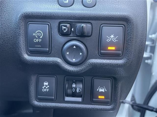 Nissan NOTE 2014 7025296-19