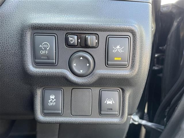 Nissan NOTE 2015 7025747-18