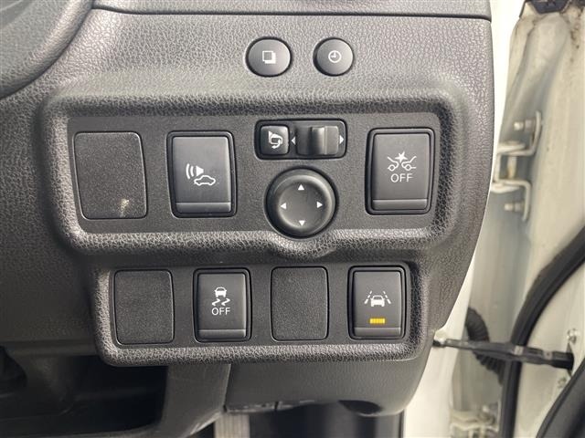 Nissan NOTE 2018 7025860-2