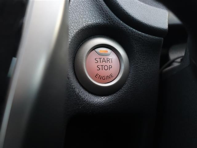 Nissan NOTE 2015 7025894-21