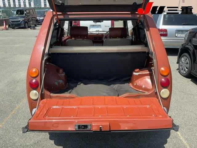 Nissan PAO 1989 7024882-7