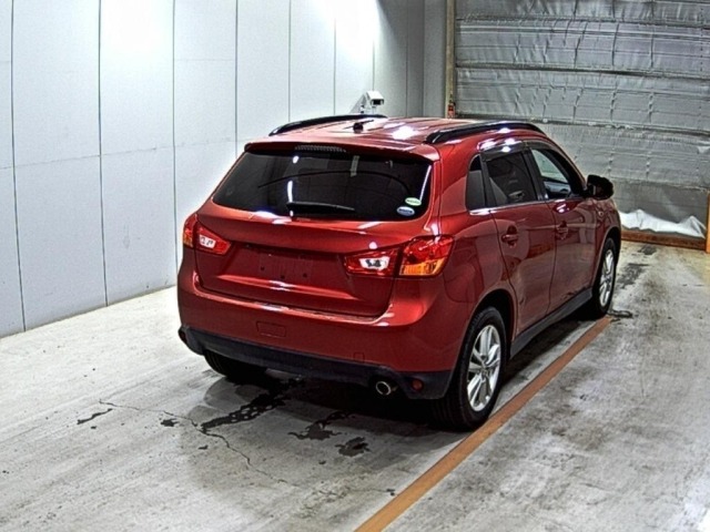 Mitsubishi RVR 2013 7025111-5