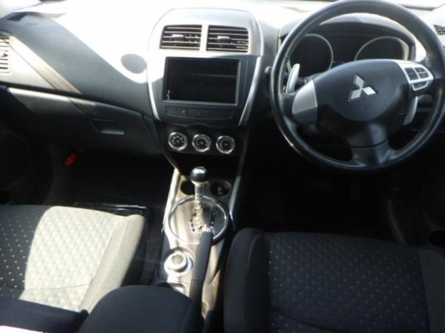 Mitsubishi RVR 2011 7025112-3