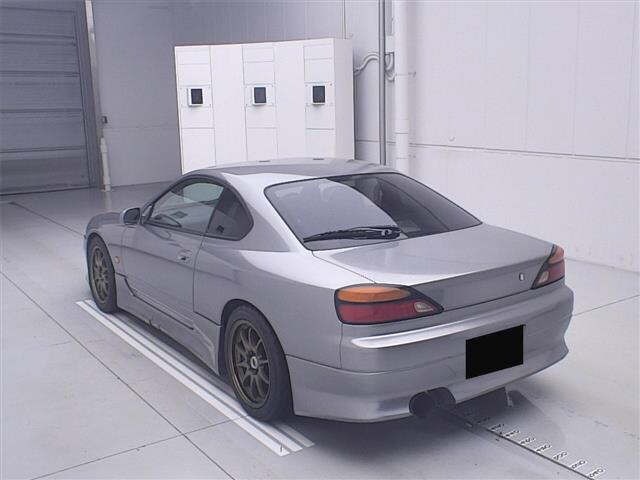 Nissan SILVIA 2002 7025200-1