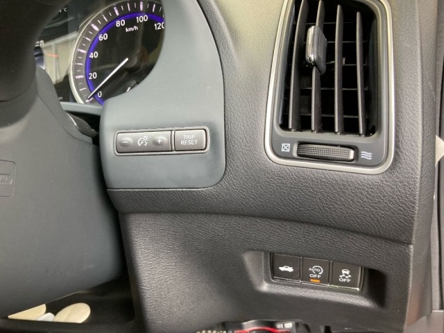 Nissan SKYLINE 2015 7025739-5