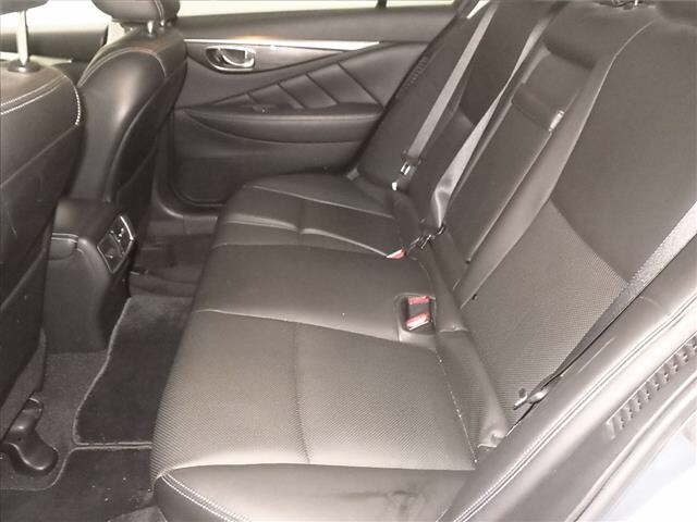 Nissan SKYLINE 2017 7025753-7