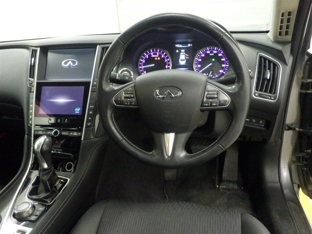 Nissan SKYLINE 2014 7025781-5