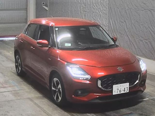 Suzuki SWIFT 2024 7033958-6