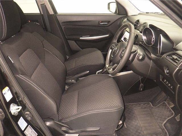 Suzuki SWIFT 2019 7033980-5