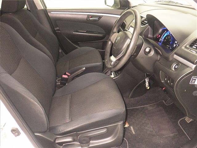 Suzuki SWIFT 2015 7033981-5