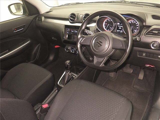 Suzuki SWIFT 2021 7033982-3