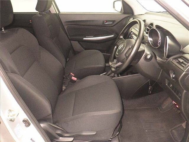 Suzuki SWIFT 2021 7033982-5
