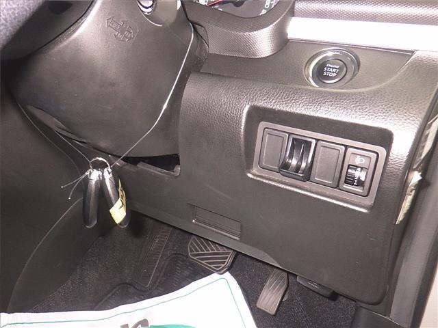 Suzuki SWIFT 2013 7033985-8