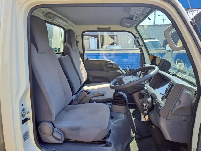 Mazda TITAN 2014 7031559-2