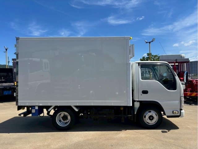 Mazda TITAN 2014 7031559-6