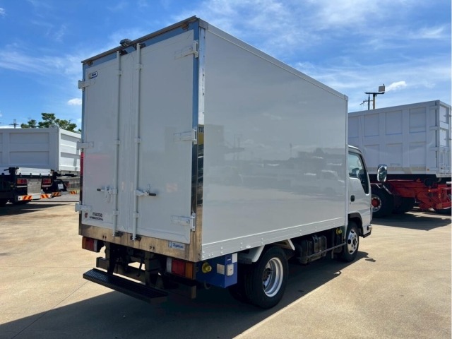Mazda TITAN 2014 7031559-7