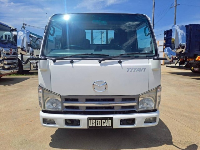 Mazda TITAN 2012 7031563-2