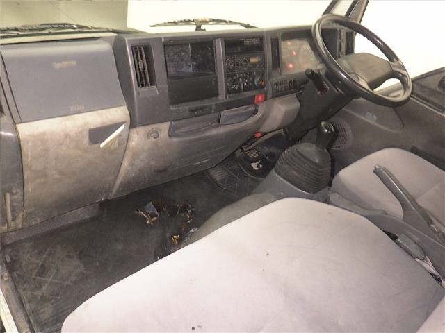 Mazda TITAN 2015 7031565-4