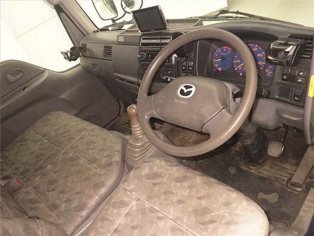Mazda TITAN 2003 7031574-3