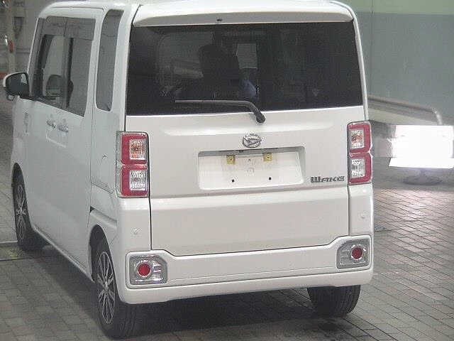 Daihatsu WAKE 2021 7032214-1