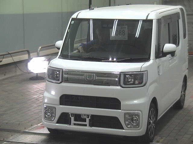 Daihatsu WAKE 2021 7032214-4