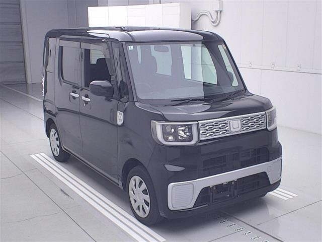 Daihatsu WAKE 2016 7032330-0