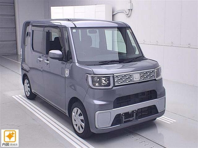 Daihatsu WAKE 2015 7032332-0