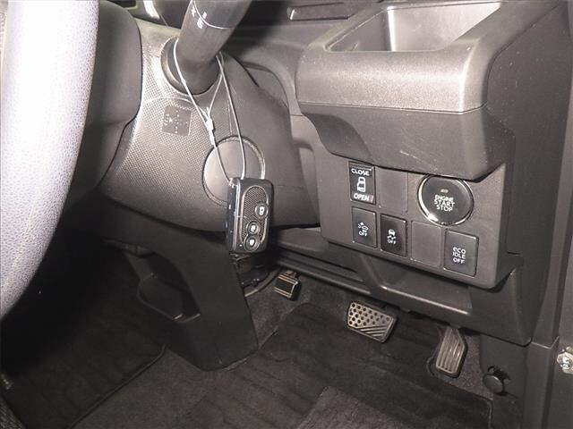Daihatsu WAKE 2015 7032332-8