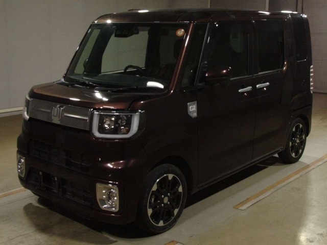 Daihatsu WAKE 2022 7032347-0