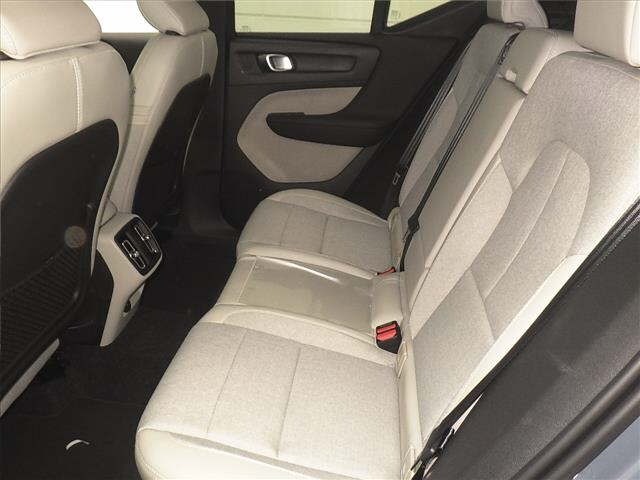 Volvo XC40 2020 7034163-7