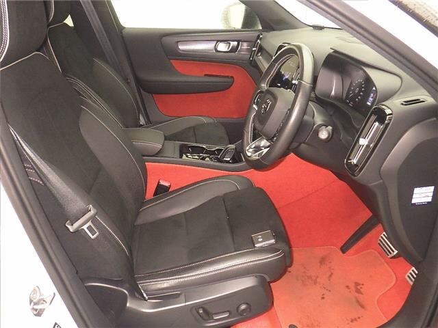 Volvo XC40 2021 7034164-5