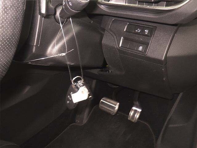 Peugeot 3008 2019 7046185-8