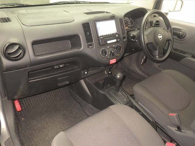 Nissan AD VAN 2021 7047385-4