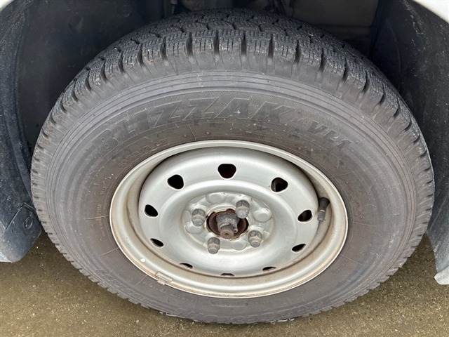 Nissan AD VAN 2018 7047525-7