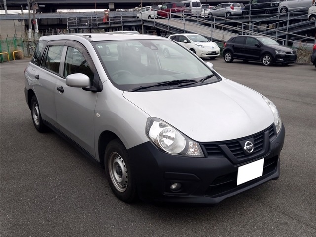 Nissan AD VAN 2017 7047655-0