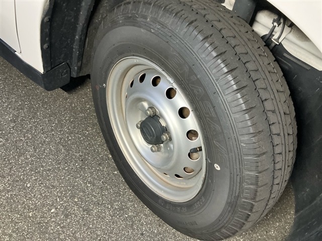 Nissan AD VAN 2021 7047669-7