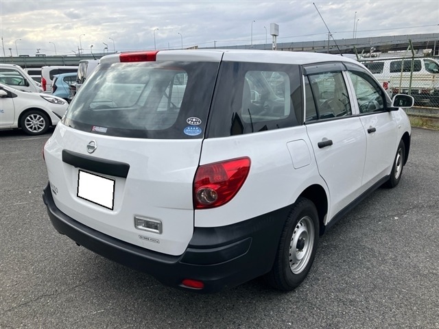 Nissan AD VAN 2021 7047669-9