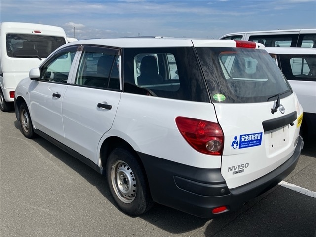 Nissan AD VAN 2018 7047683-1