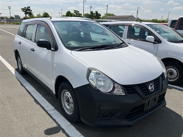 Nissan AD VAN 2018 7047684-0