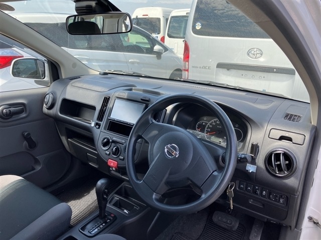 Nissan AD VAN 2019 7047700-3