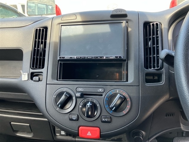 Nissan AD VAN 2019 7047700-4