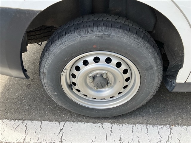 Nissan AD VAN 2020 7047705-7