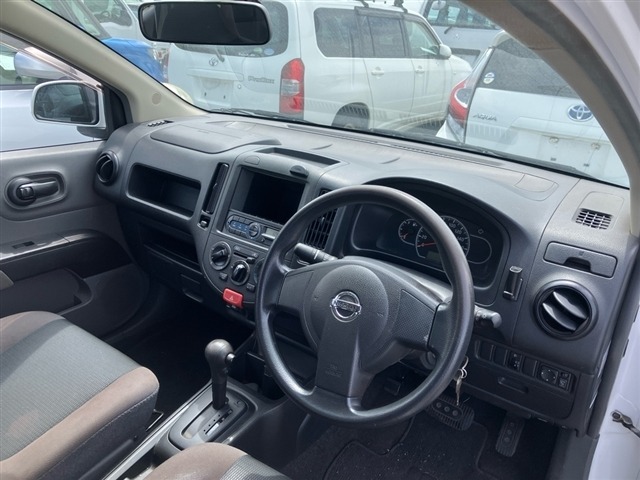 Nissan AD VAN 2018 7047740-3