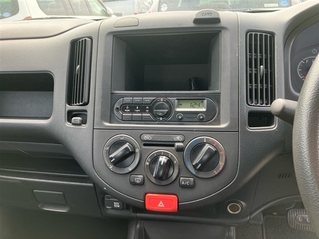 Nissan AD VAN 2018 7047740-4