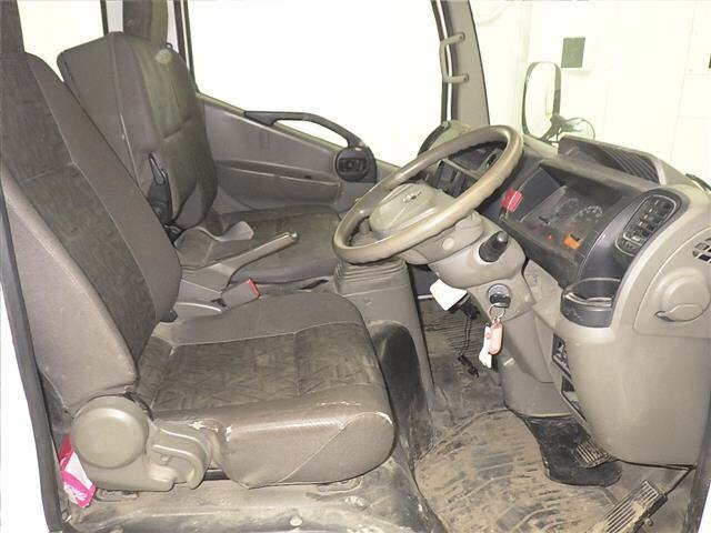 Nissan ATLAS 2017 7057665-5