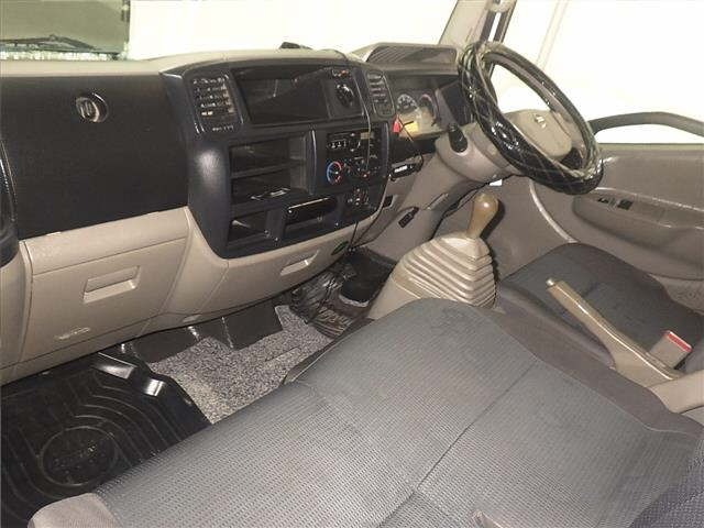 Nissan ATLAS 2017 7057734-5