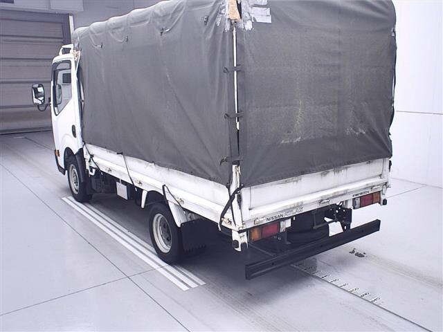 Nissan ATLAS 2012 7057751-1